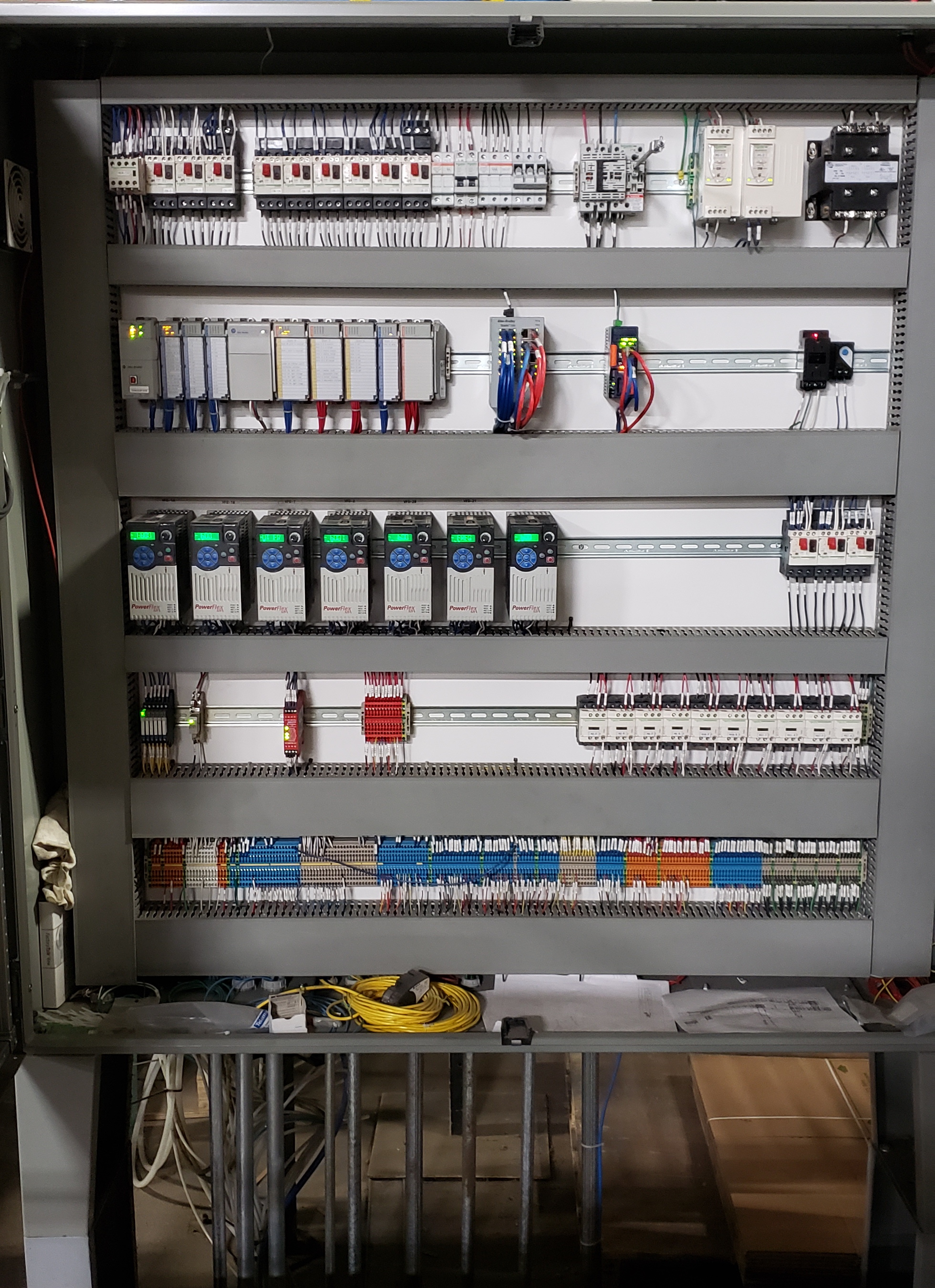 Panneau de contr&ocirc;le Allen Bradley